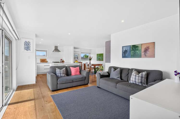 20 Maude Street_5