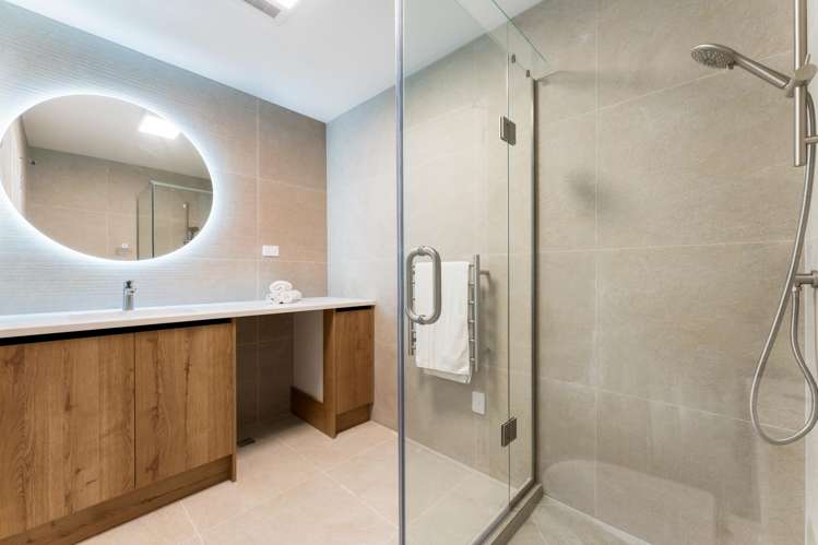 653 Tarapuka Road Westgate_16