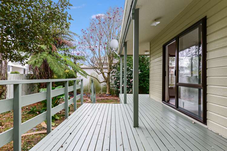 35a Lake Crescent Hamilton Lake_18