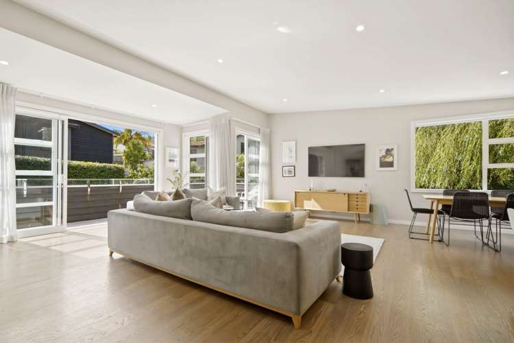 64 Heathcote Road Castor Bay_15