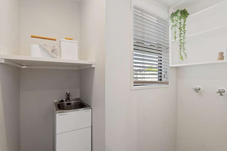 20 Grove Road Addington_17