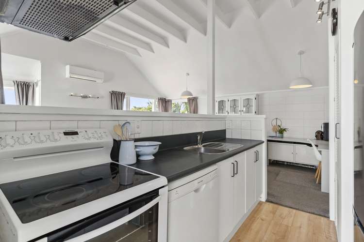 2/120a Birkdale Road Birkdale_11