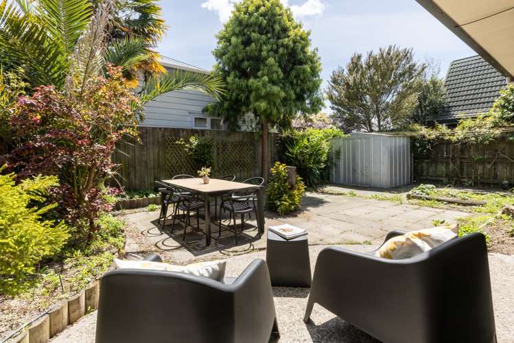 2/409 Knight Street Hastings_17