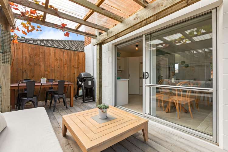 29a Doment Crescent Orewa_10