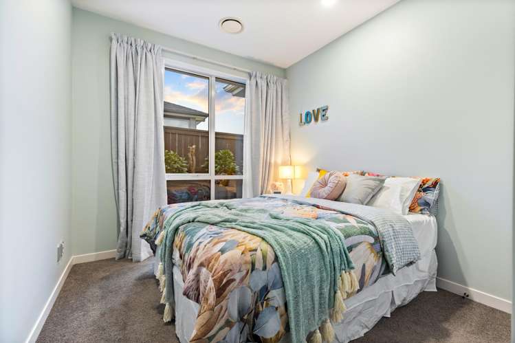 21 Flavell Drive Orewa_19