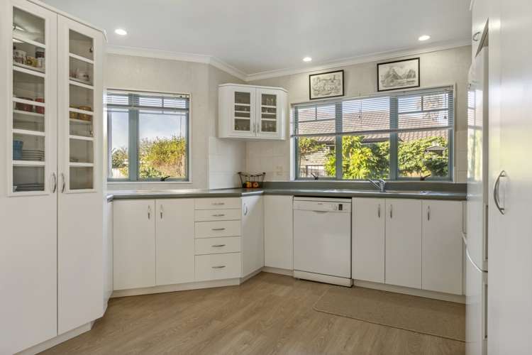 127 Blake Boulevard Papamoa_1