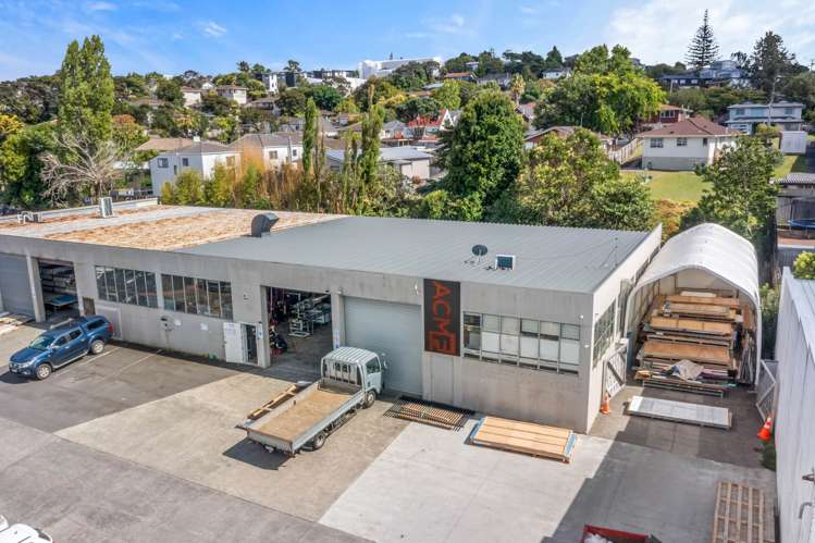 Unit B/70 Ellice Road Wairau Valley_9