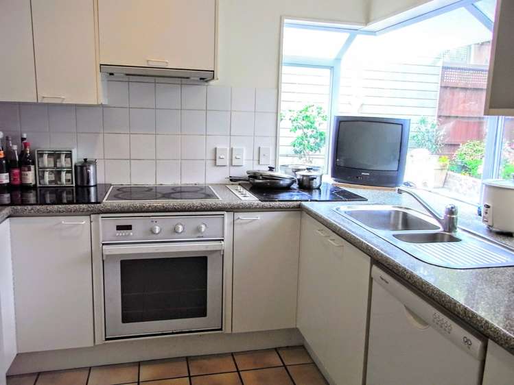 8f Cotter Avenue Remuera_8