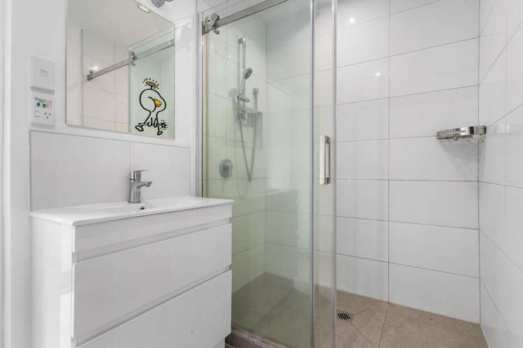 5/6 Cleary Road Panmure_6