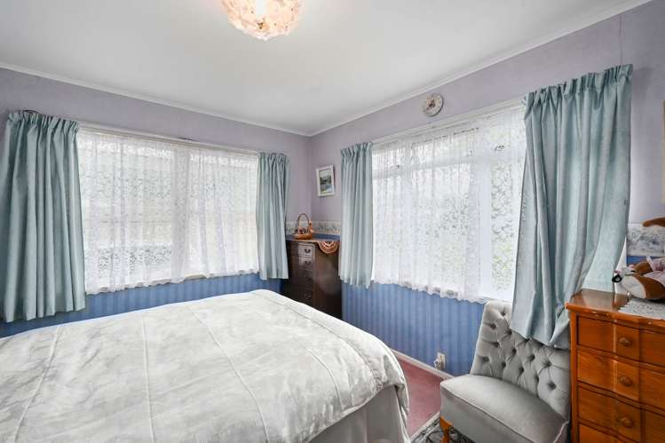 8 Werrina Crescent Mangakakahi_6