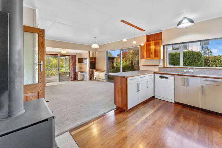 56 Eighty Eight Valley Road Wakefield_5