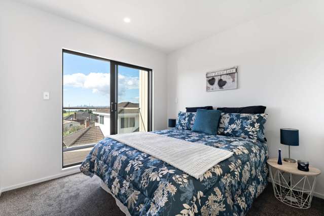 Sea & SkyCity Views - Brand New & Affordable