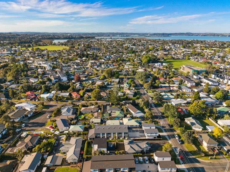 Lot 1-9/92 Gloria Avenue Te Atatu Peninsula_34