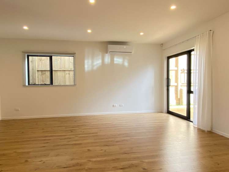 3C Marshall Laing Avenue Mt Roskill_12