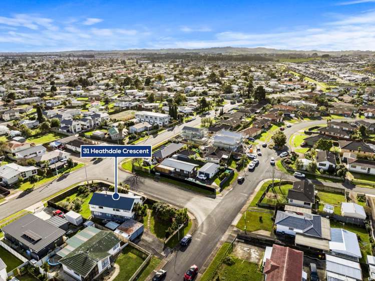 31 Heathdale Crescent Papakura_16