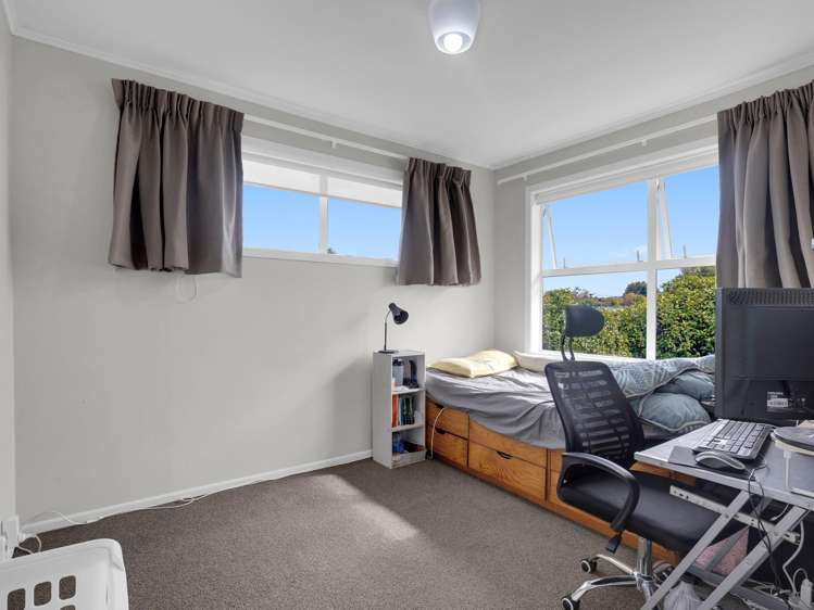 24 Larnach Street St Andrews_13