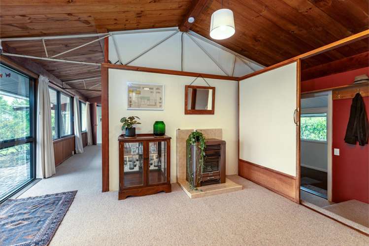 182 Spur Road Hadlow_1