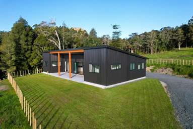 195 Sills Road_1