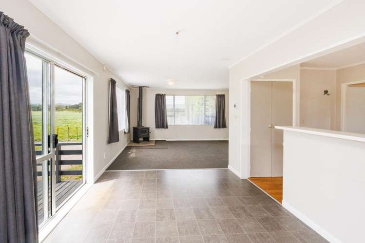 823 Napier Road Whakarongo_9