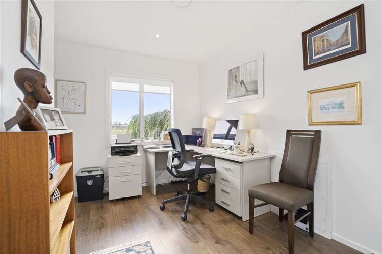 32 Baxter Michael Crescent Cambridge_9