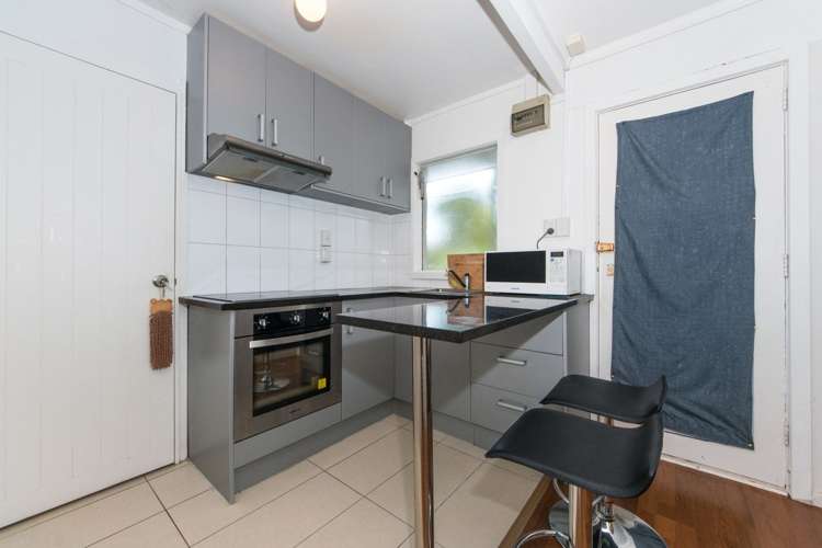 16/32 Blockhouse Bay Road Avondale_2