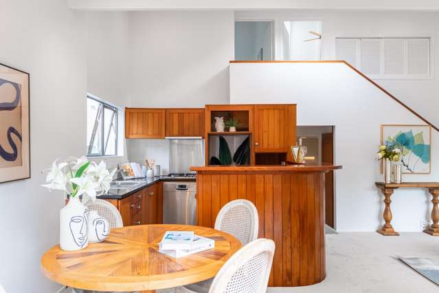 2/24 Wisteria Way Mairangi Bay_3