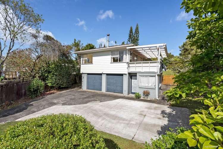 13 Finlow Drive Te Atatu South_1