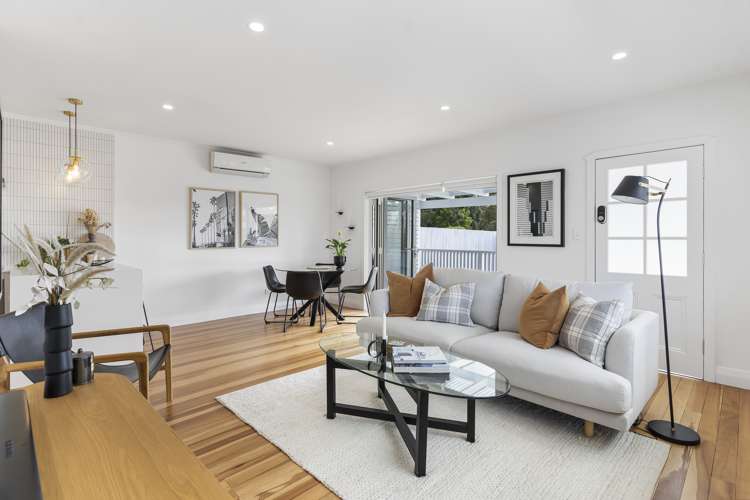 1/8 West Lynn Road Titirangi_9