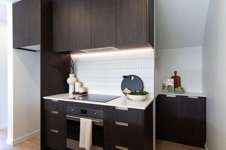 2/27 Division Street Riccarton_2