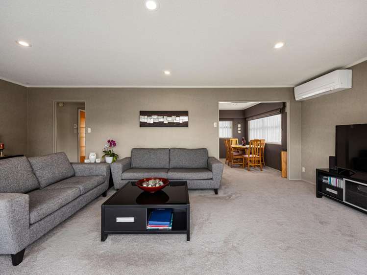 22 Splitt Avenue Glenview_2