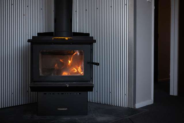 19 Peace Street Tuatapere_4