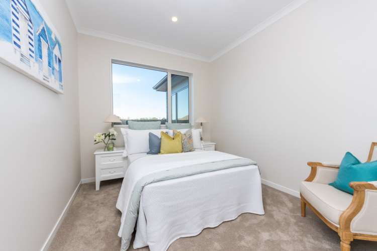 18 Tararua Street Massey_13