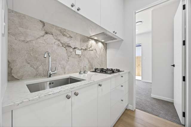 10 Tuwai Crescent Opaheke_3