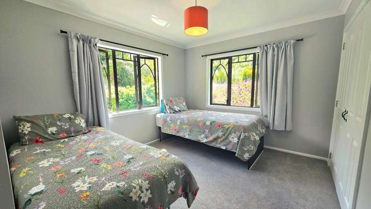 9 Water Race Lane Thames_21