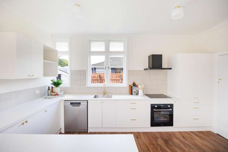 20 Rainforth Street Roslyn_10