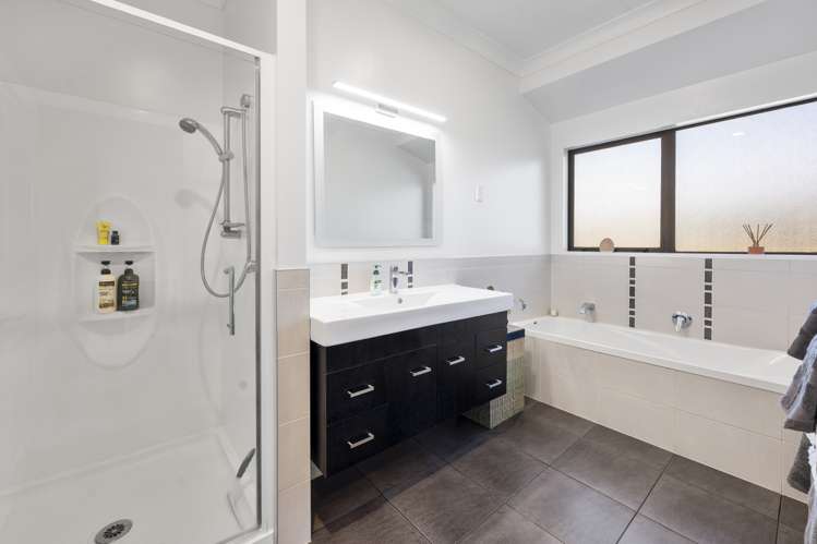 11 Baxendale Drive Westbrook_21