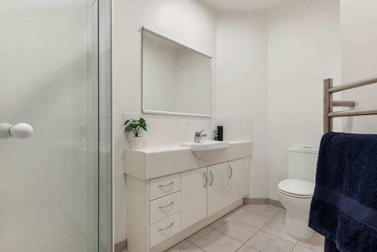 5f/72 Wellesley Street Auckland Central_17