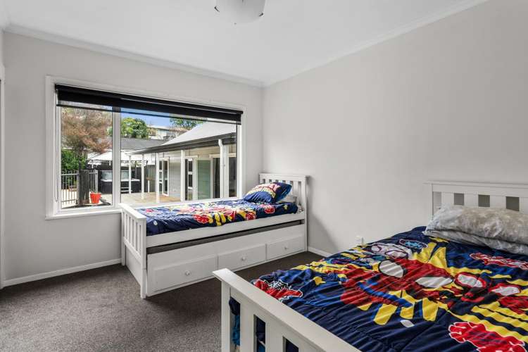 38 Churchill Avenue Richmond_25