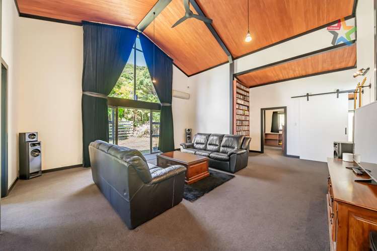 46 Enfield Street Wainuiomata_11