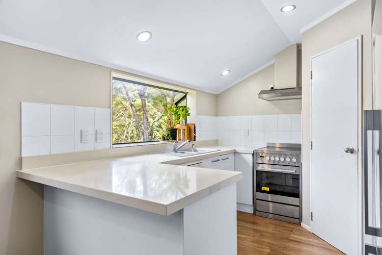 2/46 Powrie Street Glenfield_3