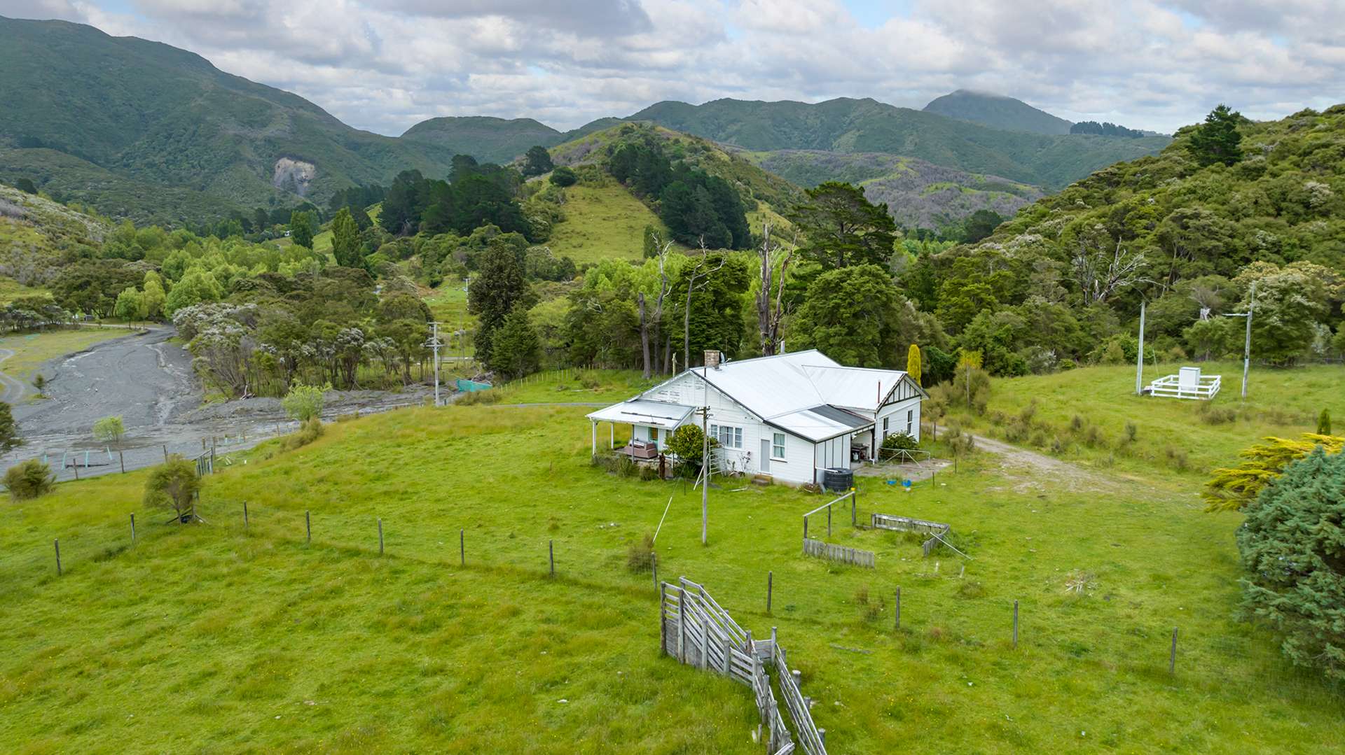 418 Kaiwaka Road Martinborough_0