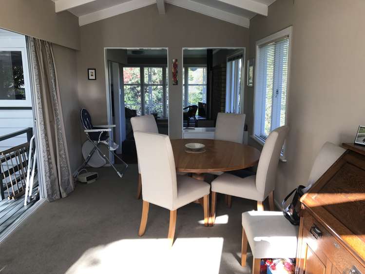 1 Konini Road Titirangi_7