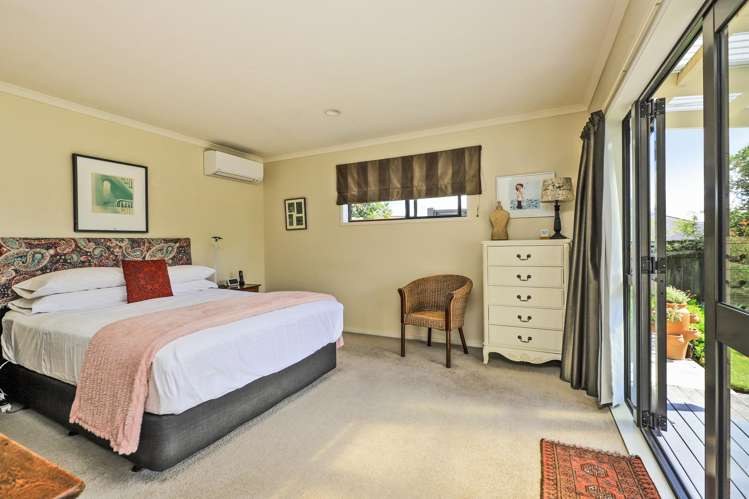 2 Kentia Place Havelock North_10