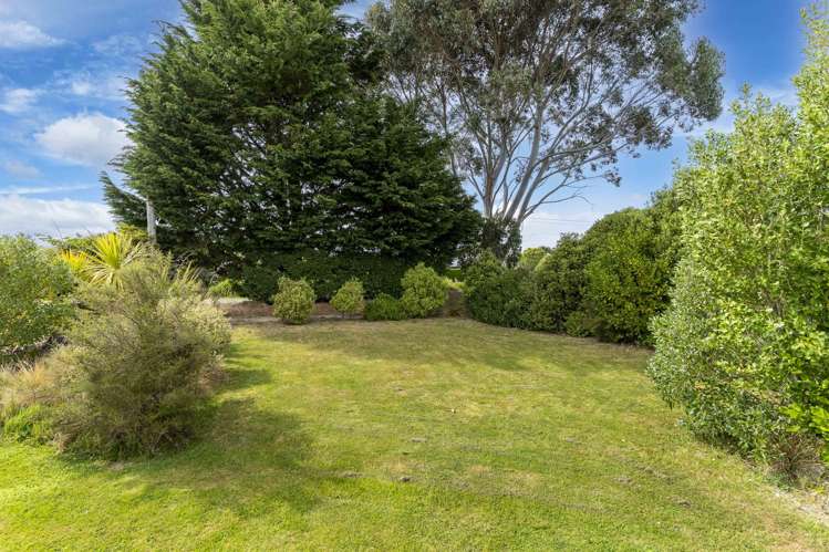 1241 Coast Road Karitane_18