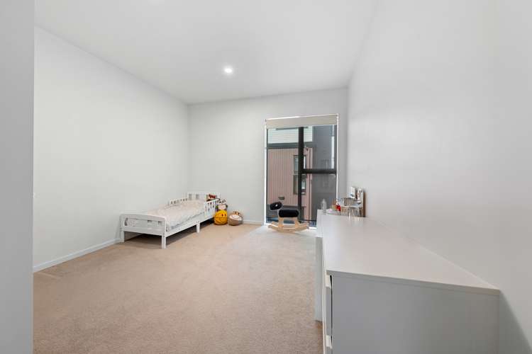 17 Korama Lane New Lynn_15