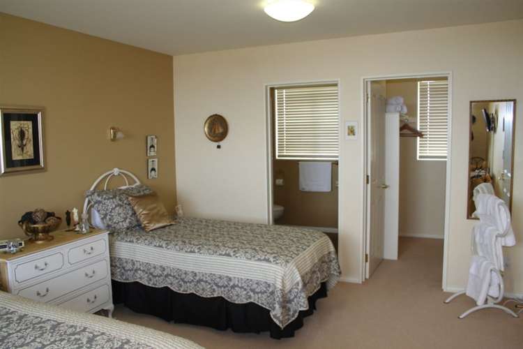 44 Alpine View Hokitika_12