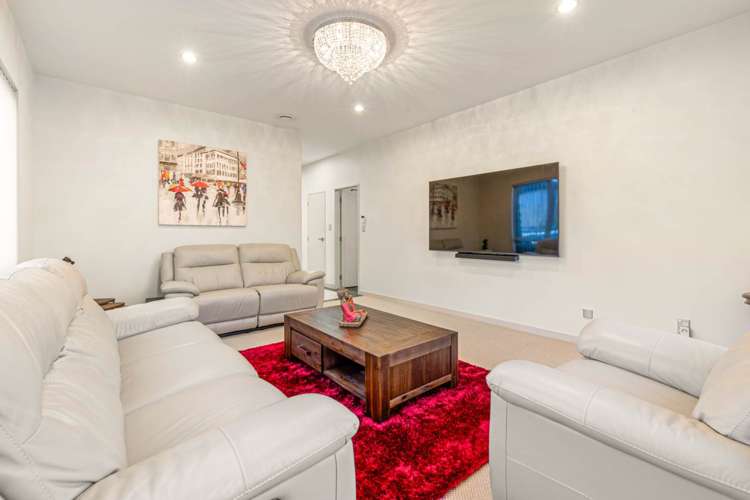 7 Moville Drive Flat Bush_5