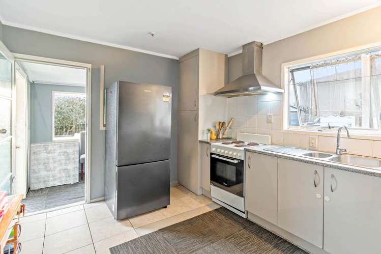 25 Dissmeyer Drive Clover Park_6