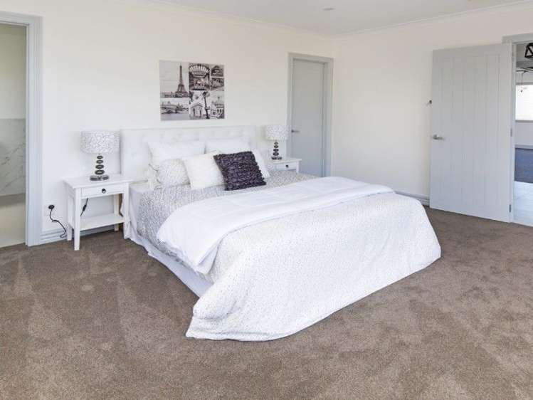 56 Kotanui Avenue Army Bay_10