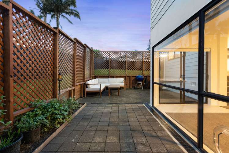 1/42 Lexington Drive Botany Downs_25